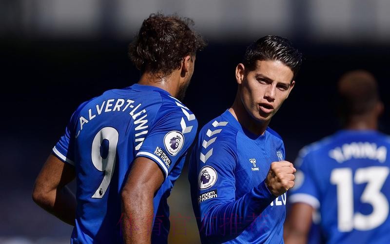 埃弗顿谈妥J罗和阿兰 两人飞抵英国即将接受体检